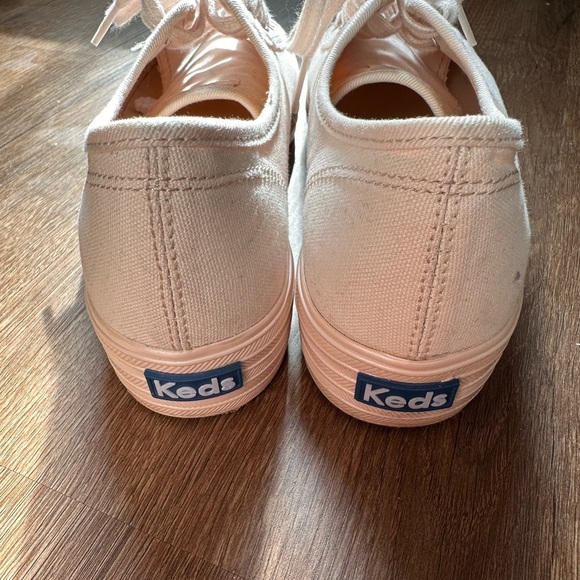 ❌SOLD❌Keds Light Pink Canvas Platform Sneakers Size 8 - Picture 8 of 9
